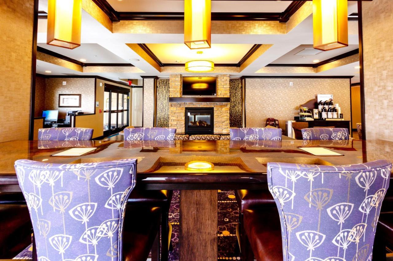 Hotel Express & By Ihg