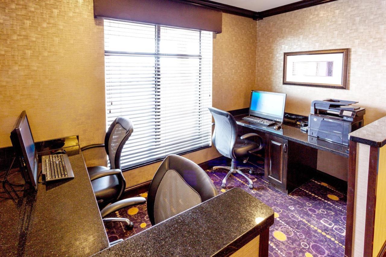 Holiday Express & By Ihg Hotel Billings