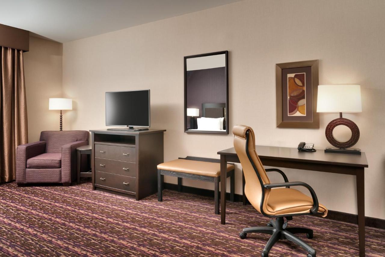 Express & By Ihg Hotel
