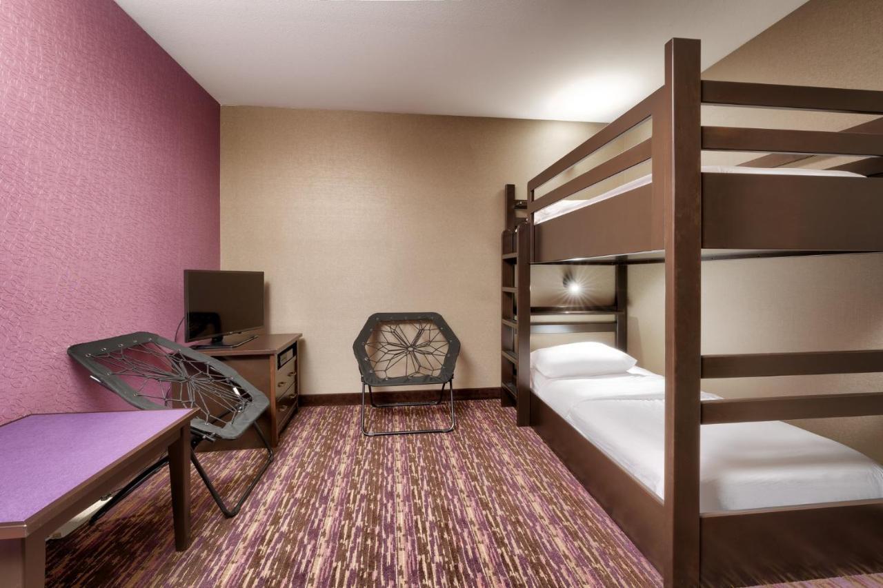 Express & By Ihg Billings